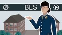 BLS Das Bild zeigt eine Soldatin vor Gebäuden der Führungsakademie. Neben ihr die Abkürzung BLS für Basislehrgang Stabsoffiziere