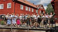 Das Musikkorps nach der Show.