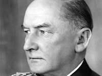 Generalfeldmarschall Erwin von Witzleben Ein schwarz-weißes Porträtfoto von Generalfeldmarschall Erwin von Witzleben