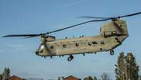 Transporthubschrauber CH 47F Chinook