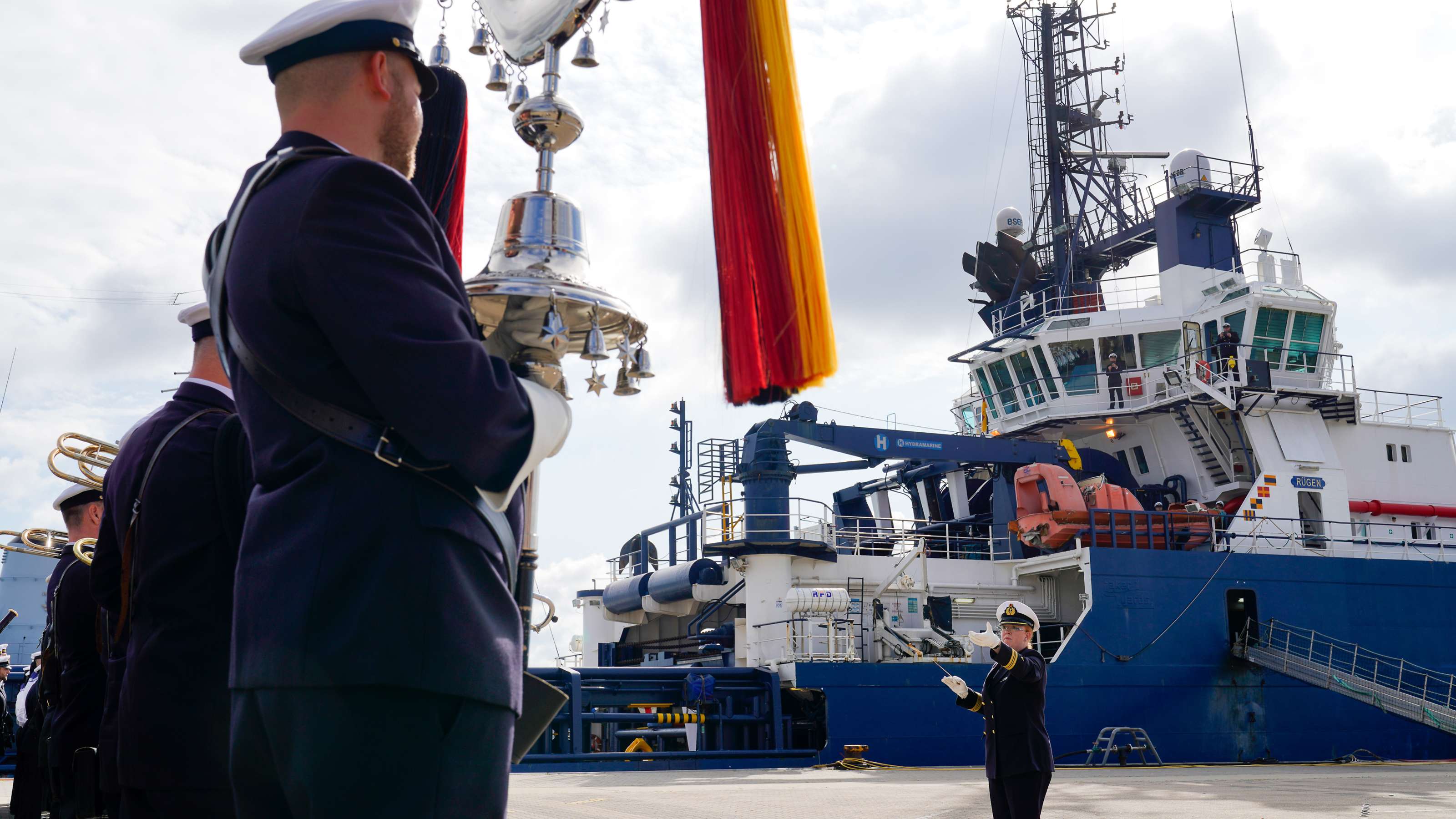 Hochseeschlepper kommt in Rekordzeit zur Truppe
