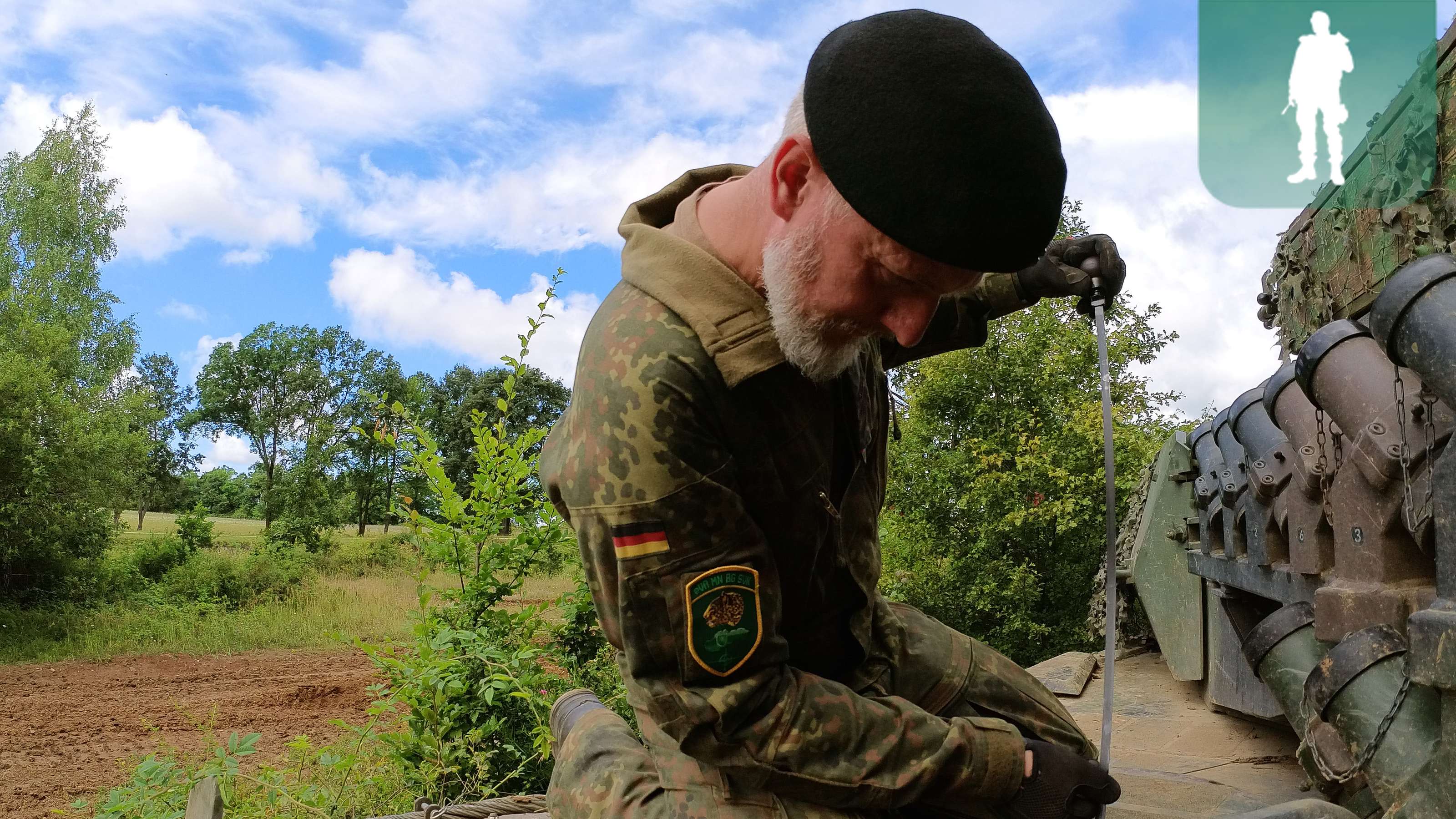 Als Reservist und Panzerfahrer