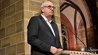 Der Bremer Bürgermeister an einem Rednerpult
