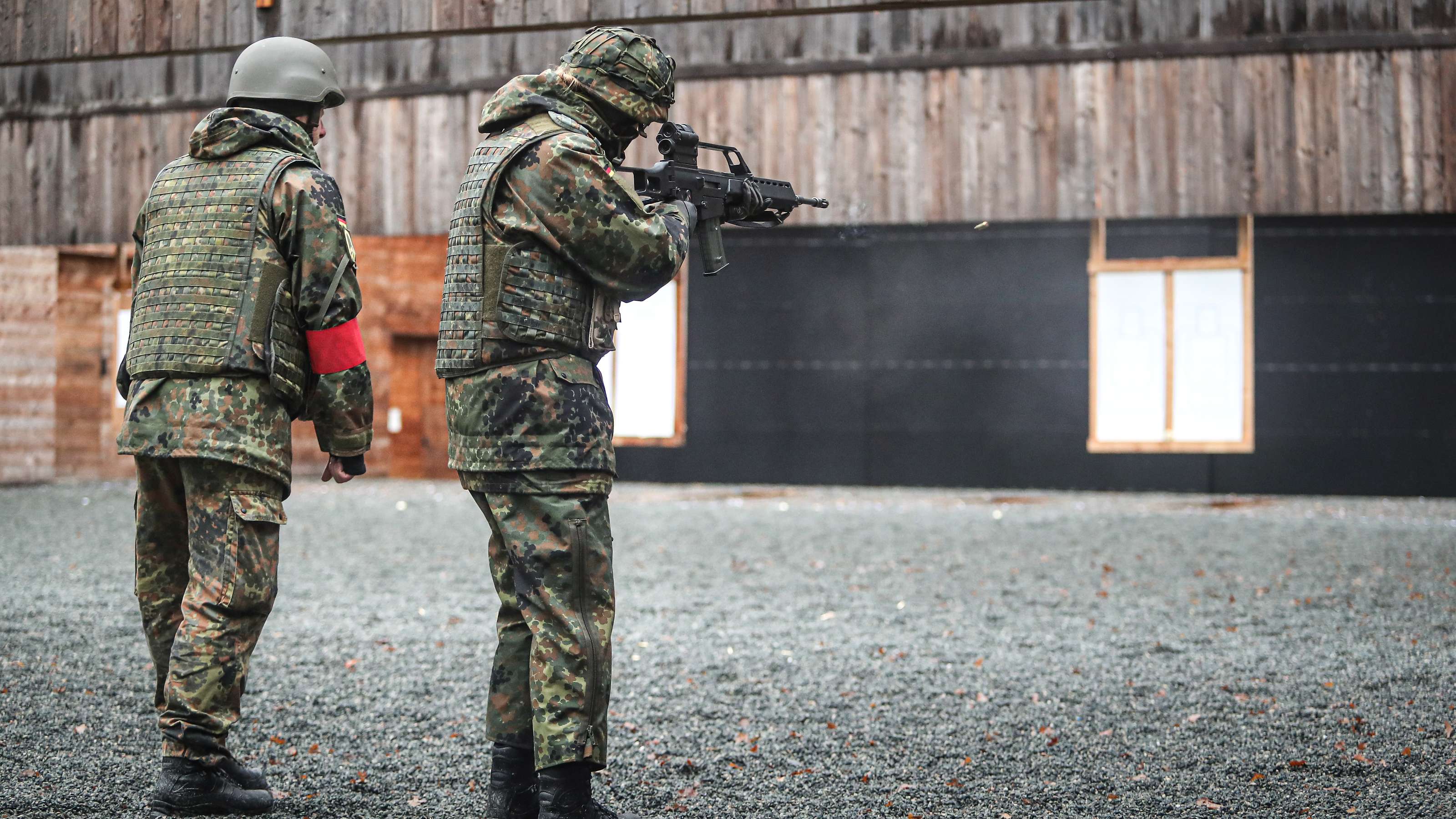 Bundeswehr: Schießen in der Grundausbildung