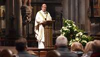 Kardinal Woelki bei seiner Predigt beim Soldatengottesdienst in Köln