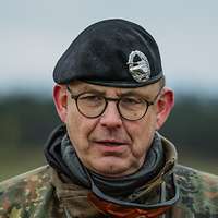Eine Portraitaufnahme von Brigadegeneral Eggert