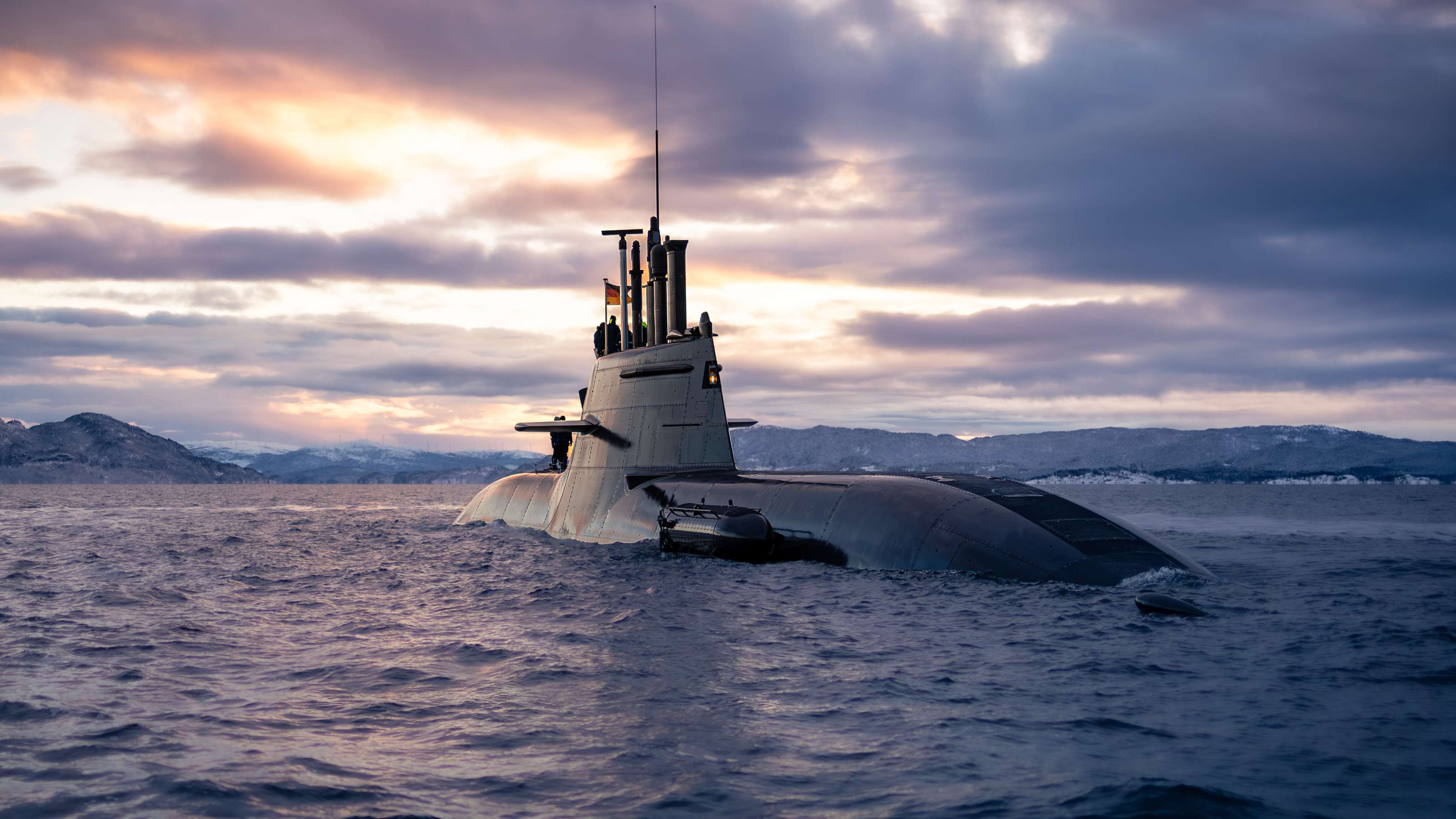 Measurement under the sea: A ship's signature