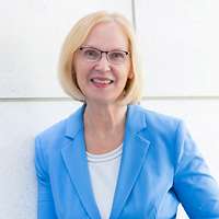 Ein Portraitfoto der Präsidentin des Bildungszentrums der Bundeswehr.