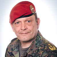 A portrait of the Commander Field Army, Lieutenant General Harald Gante, in uniform