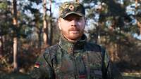 Porträtfoto eines Soldaten.