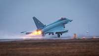 Luft-Polizei Ein Eurofighter startet in Rumänien.
