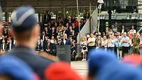 Minister Pistorius bei seiner Rede in Hamburg