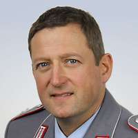 Kommandeur LogRgt 4 und Standortältester Volkach 