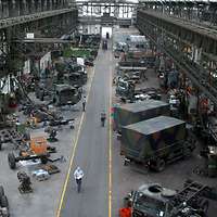 Blick in die Jülicher Werkshalle der Laster-Klinik