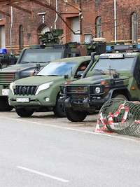 Bundeswehr-Fahrzeuge