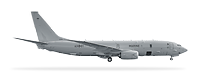 Ein Flugzeug vom Typ Boeing P-8A Poseidon freigestellt in Seitenansicht