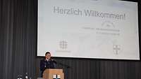 Begrüßung der Teilnehmenden