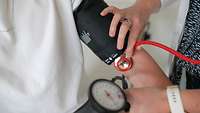 Medizische Untersuchung - Blutdruckmessung