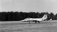 Pressetermin erster Start des Starfighters F-104 in Nörvenich