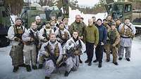Group photo with Norwegian soldiers, Chancellor Merz and Norway’s Prime Minister Støre