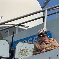 Kommandant beim Auslaufen auf Tender Mosel