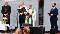 Multireligiöse Feier auf beim 2. Veteranentag in Berlin