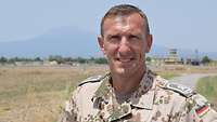 Hauptfeldwebel Björn Schäfers auf der Airbase Sigonella