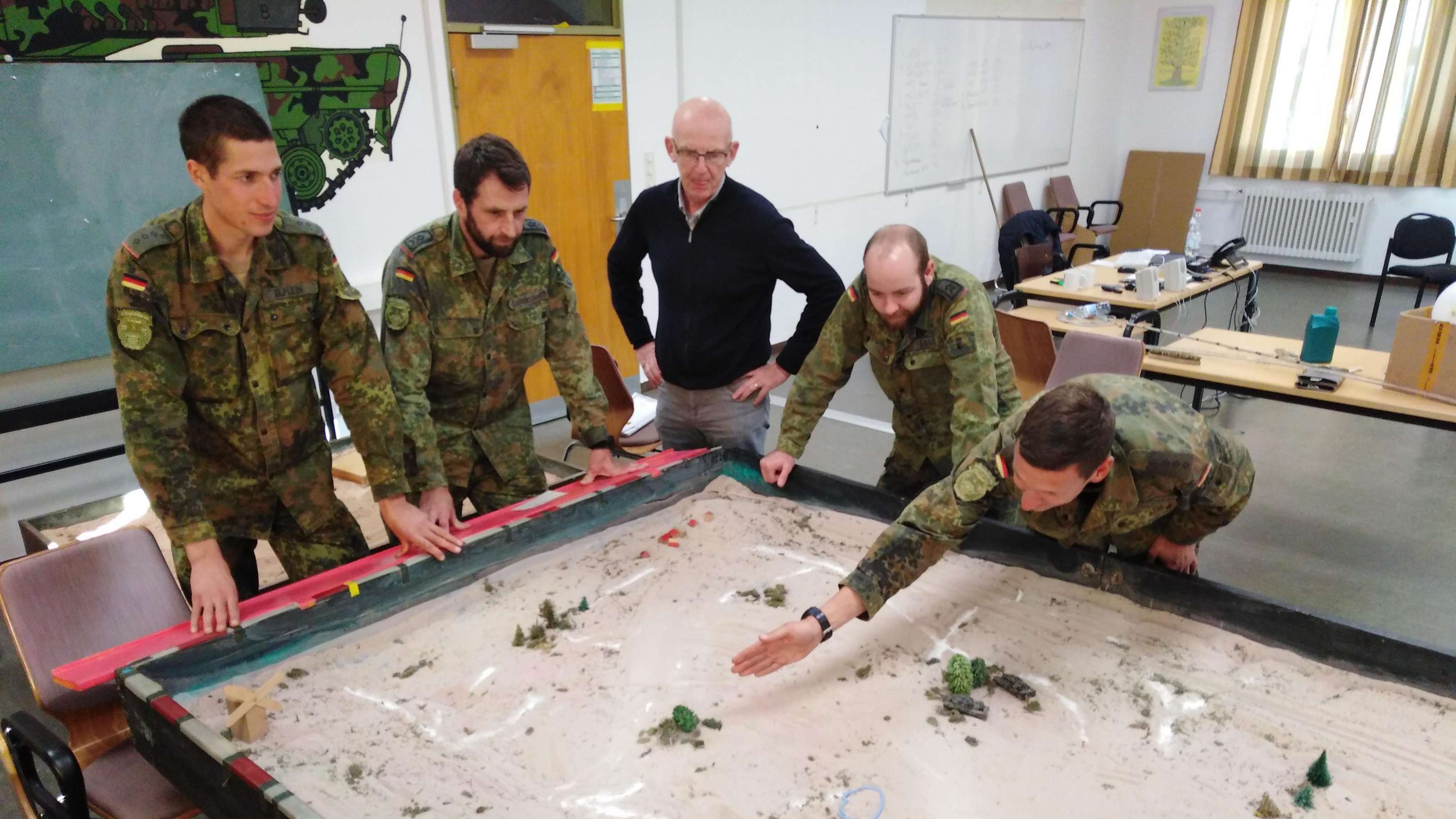 Sprachliche Einsatzvorbereitung für das Panzerbataillon 104