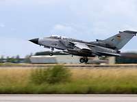 Jagdbombergeschwader 32 Flegerhorst Lechfeld Start eines Tornado ECR auf dem Fliegerhorst Lechfeld.